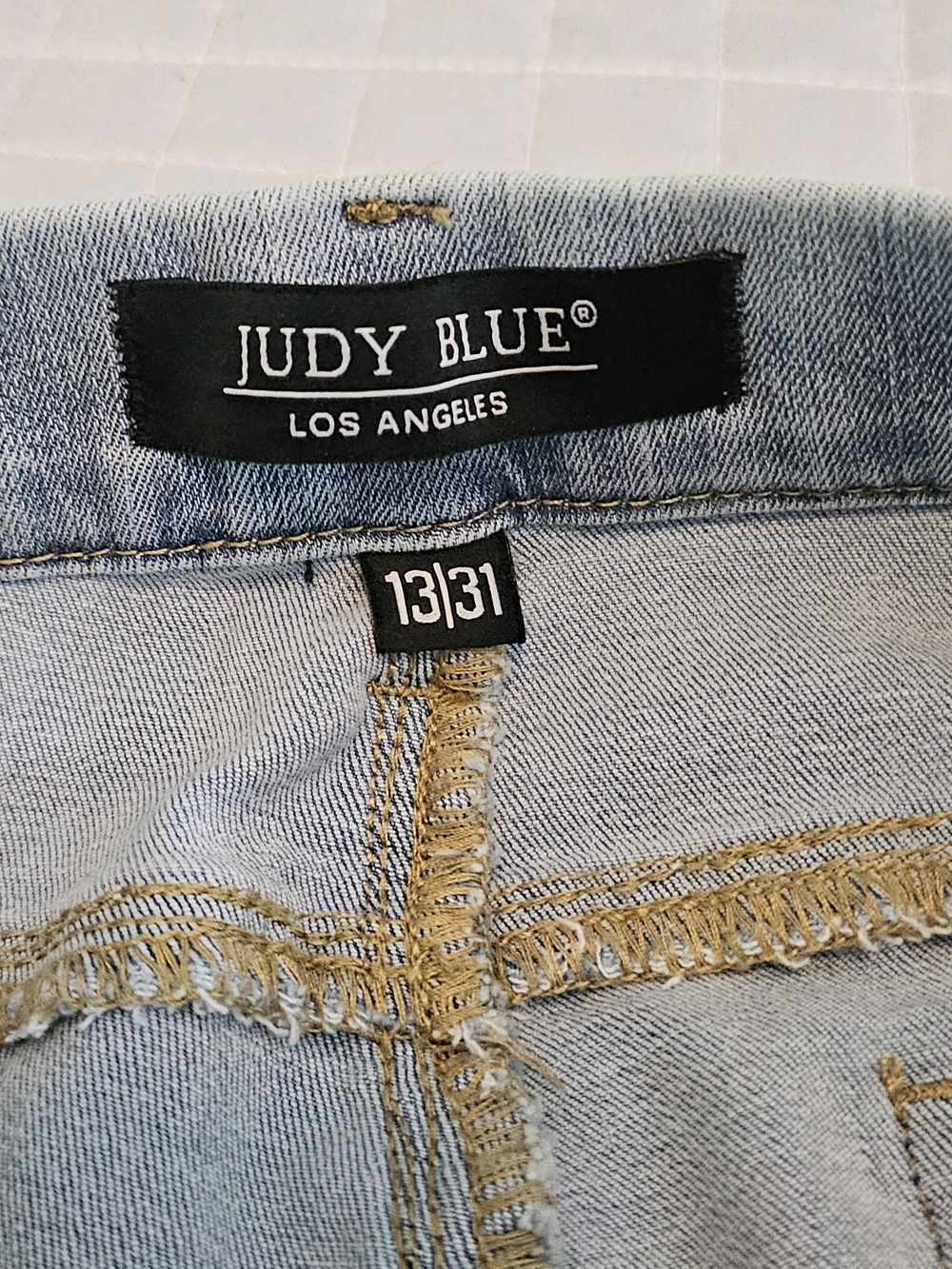 Judy Blue Mid Rise Skinny Fit Pull On Jeans Womens 13/31 Light Wash Stretch - Picture 9 of 10